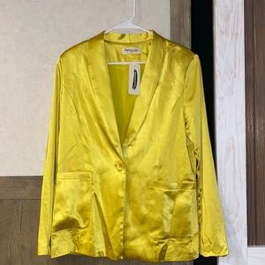 IMPRESSIONS  NWT BLAZER- Neon Yellow Button Blazer NEW WITH TAGS